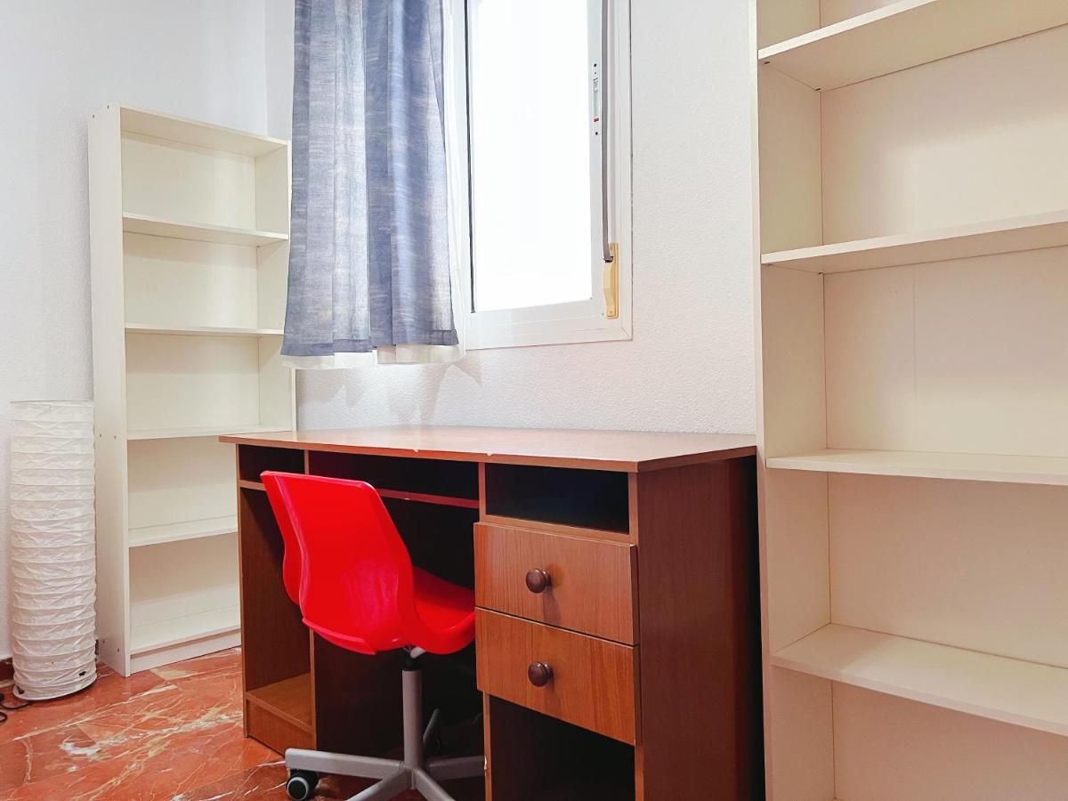 3 Habitacion Centro Уэльва Экстерьер фото